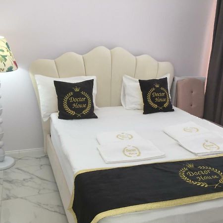 Doctor House Hotel Talas Buitenkant foto