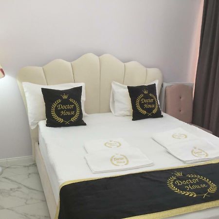 Doctor House Hotel Talas Buitenkant foto